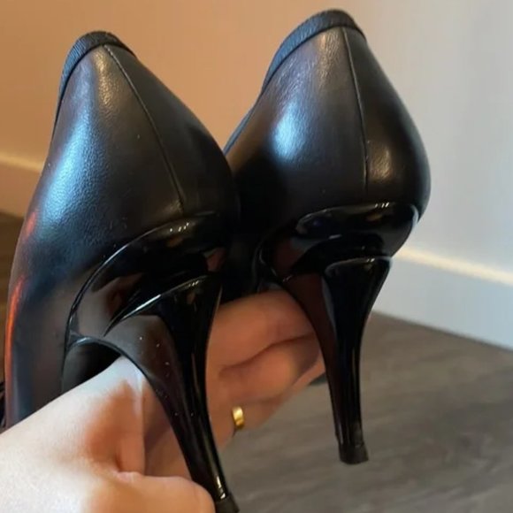 Chanel black pump - Picture 5 of 8